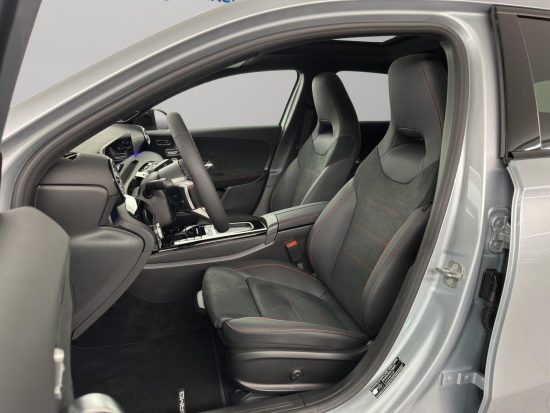 MERCEDES-BENZA 220 AMG Line 4m - Image 5