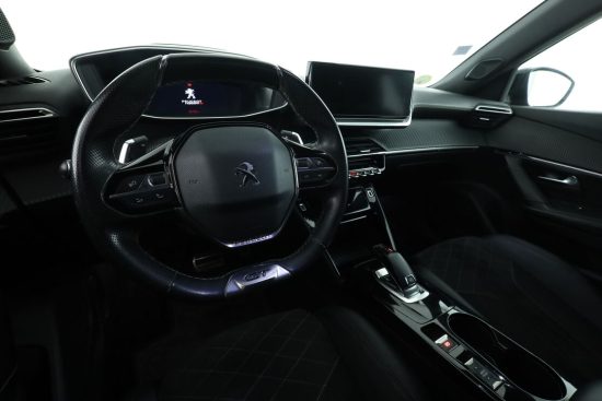 Peugeot 2008 - Image 6