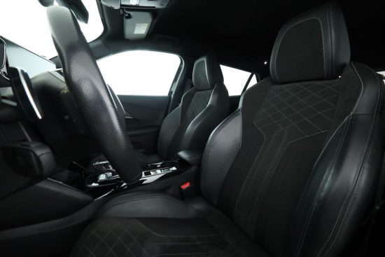 Peugeot 2008 - Image 7